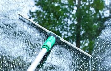 Window Cleaning Tips Of The Pros